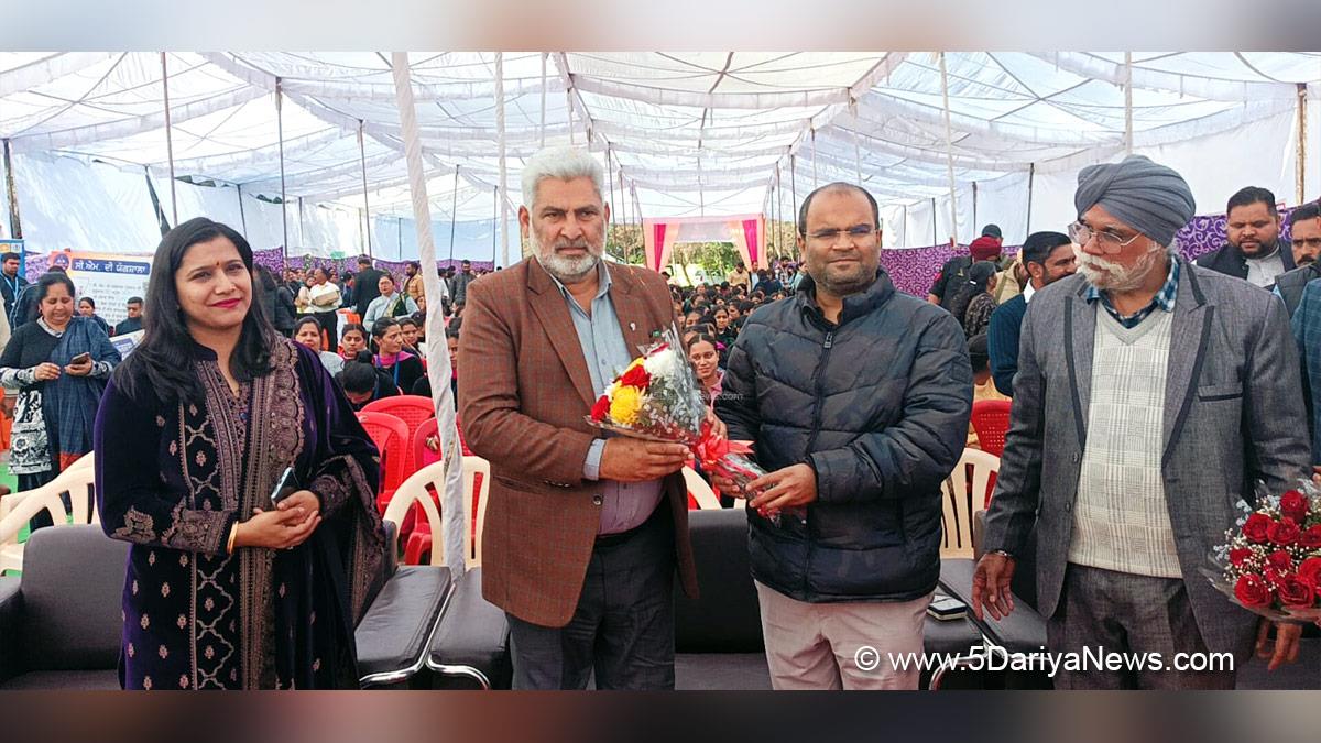 Lal Chand Kataruchak, AAP, Aam Aadmi Party, Aam Aadmi Party Punjab, AAP Punjab, Government of Punjab, Punjab Government, Aditya Uppal, DC Pathankot, Deputy Commissioner Pathankot, Pathankot