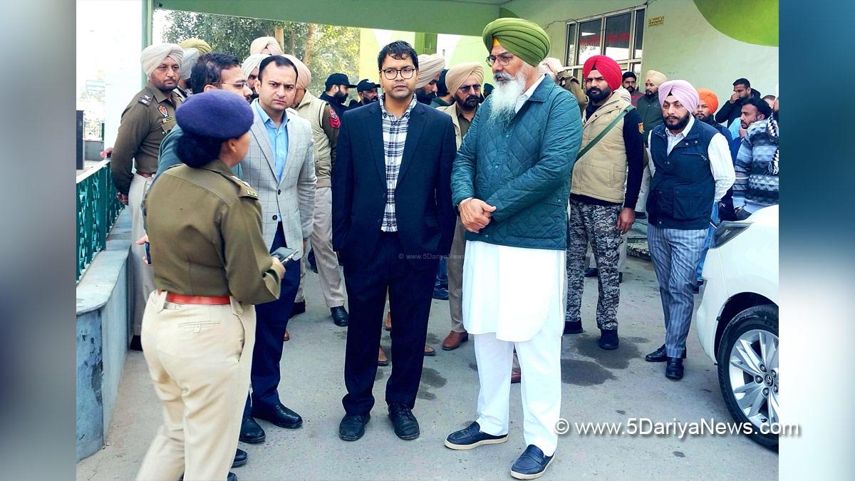 Gurdit Singh Sekhon, AAP, Aam Aadmi Party, Aam Aadmi Party Punjab, AAP Punjab, Vineet Kumar, DC Faridkot, Deputy Commissioner Faridkot, Faridkot 
