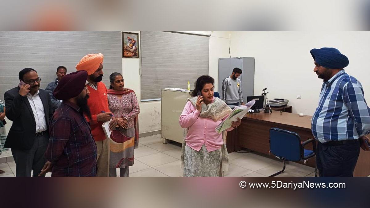 Dr. Sona Thind, DC Fatehgarh Sahib, Fatehgarh Sahib, Deputy Commissioner Fatehgarh Sahib 