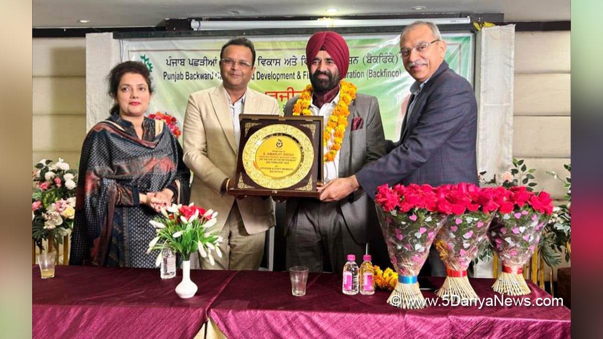 Dr. Sona Thind, DC Fatehgarh Sahib, Fatehgarh Sahib, Deputy Commissioner Fatehgarh Sahib, Sandeep Saini, Amarjeet Singh, Punjab Backward Classes Land Development and Finance Corporation 