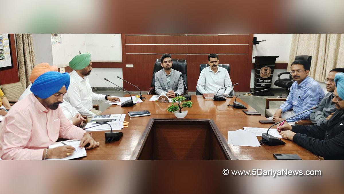 Sagar Setia, DC Moga, Deputy Commissioner Moga, Moga, Anti Drug Mission, Drive Against Drugs, Comprehensive Action against Drug Abuse, CADA, Nasha Mukt Bharat Abhiyan, War Against Drugs, Yudh Nashian Virudh, Arpit Shukla, Gaurav Yadav, Police, Punjab Police, Cordon and Search Operation, CASO