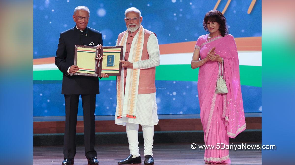 Narendra Modi, Modi, BJP, Bharatiya Janata Party, Prime Minister of India, Prime Minister, Narendra Damodardas Modi, Prime Minister of Mauritius, Navinchandra Ramgoolam