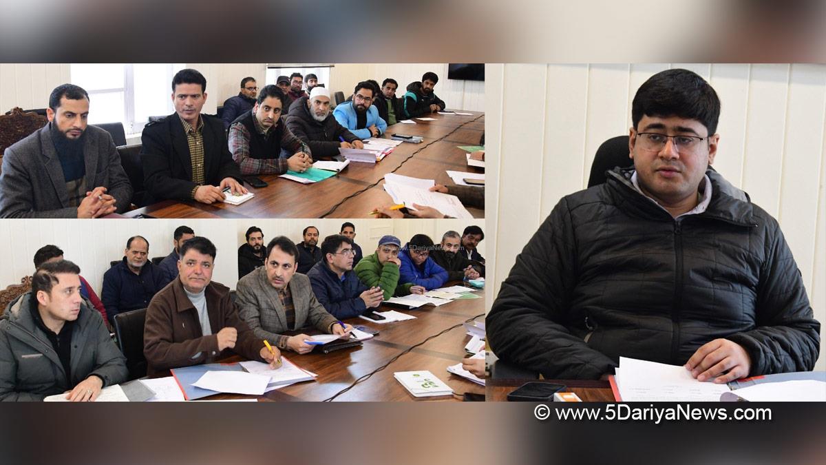 Jatin Kishore, Ganderbal, Deputy Commissioner Ganderbal, Kashmir, Jammu And Kashmir, Jammu, District Administration Ganderbal, District Level Committee, DLC, Holistic Agriculture Development Plan, HADP