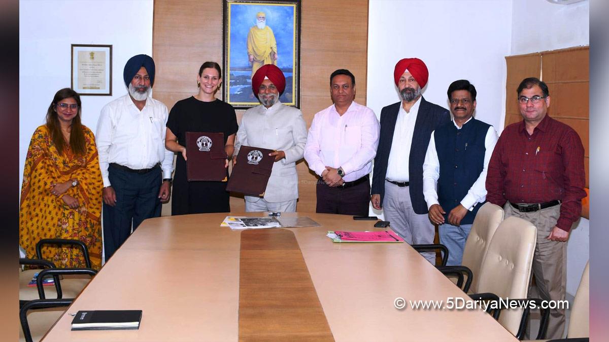 Guru Nanak Dev University Amritsar, Guru Nanak Dev University, Prof Jaspal Singh Sandhu, GNDU, Amritsar, Canada Olds College of Agriculture and Technology
