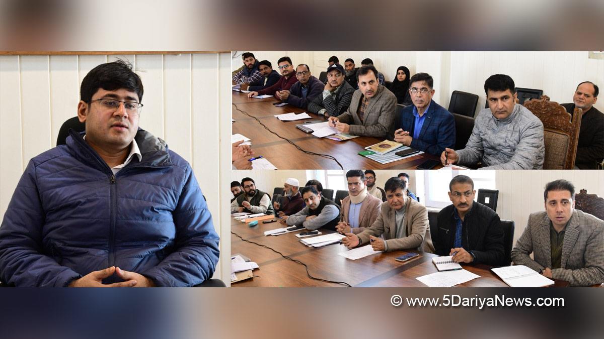 Jatin Kishore, Ganderbal, Deputy Commissioner Ganderbal, Kashmir, Jammu And Kashmir, Jammu, District Administration Ganderbal, District Level Committee, DLC, Holistic Agriculture Development Plan, HADP
