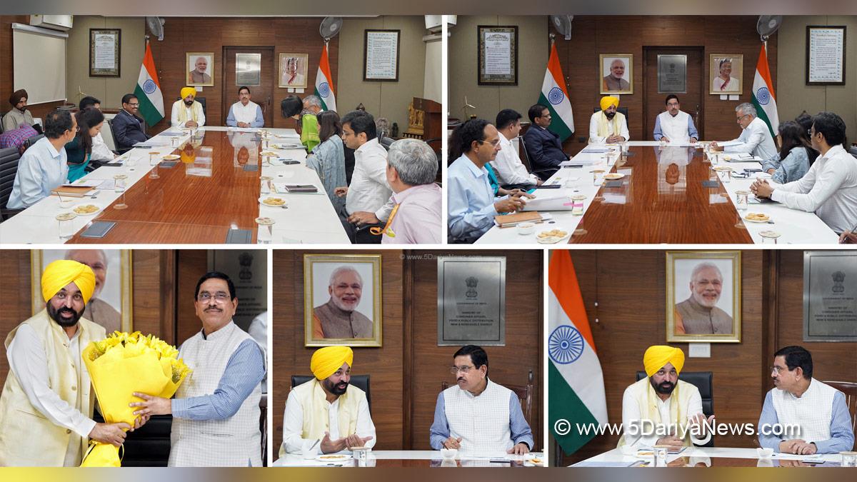 Bhagwant Mann, Bhagwant Singh Mann, AAP, Aam Aadmi Party, Aam Aadmi Party Punjab, AAP Punjab, Government of Punjab, Punjab Government, Punjab, Chief Minister Of Punjab, Prahlad Joshi