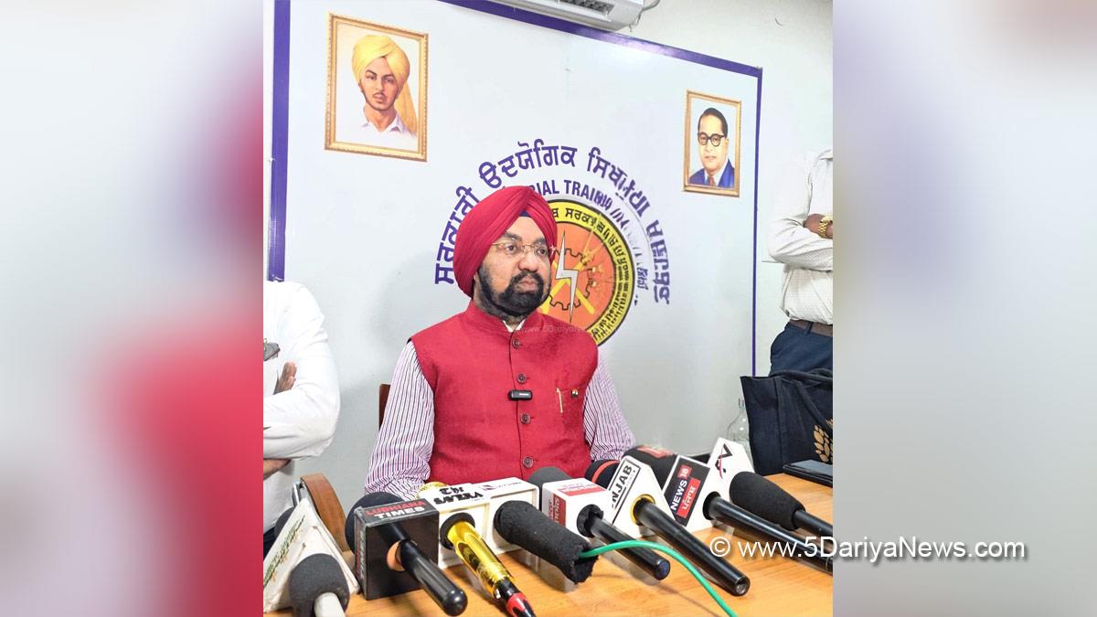 Vikramjit Singh Sahney, Dr Vikramjit Singh Sahney,Aam Aadmi Party, Aam Aadmi Party Punjab, AAP Punjab