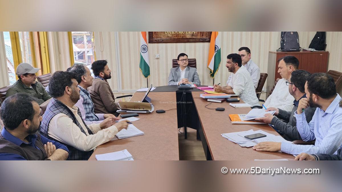 Minga Sherpa, Baramulla, DDC Baramulla, Deputy Commissioner Baramulla, Kashmir, Jammu And Kashmir, Jammu, District Administration Baramulla, Pradhan Mantri Awas Yojana Gramin, PMAYG, Pradhan Mantri Awas Yojana Urban, PMAYU