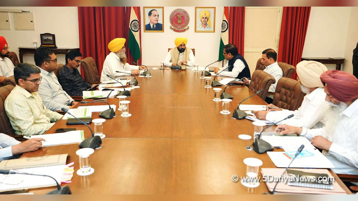 Bhagwant Mann, Bhagwant Singh Mann, AAP, Aam Aadmi Party, Aam Aadmi Party Punjab, AAP Punjab, Government of Punjab, Punjab Government, Punjab, Chief Minister Of Punjab, Gurmeet Singh Khudian, KAP Sinha,  Chief Secretary Punjab