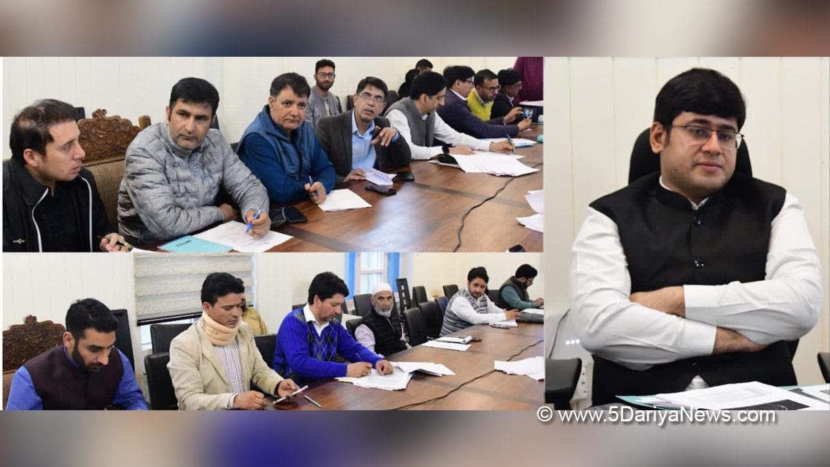 Jatin Kishore, Ganderbal, Deputy Commissioner Ganderbal, Kashmir, Jammu And Kashmir, Jammu, District Administration Ganderbal, Holistic Agriculture Development Plan, HADP, District Level Committee, DLC