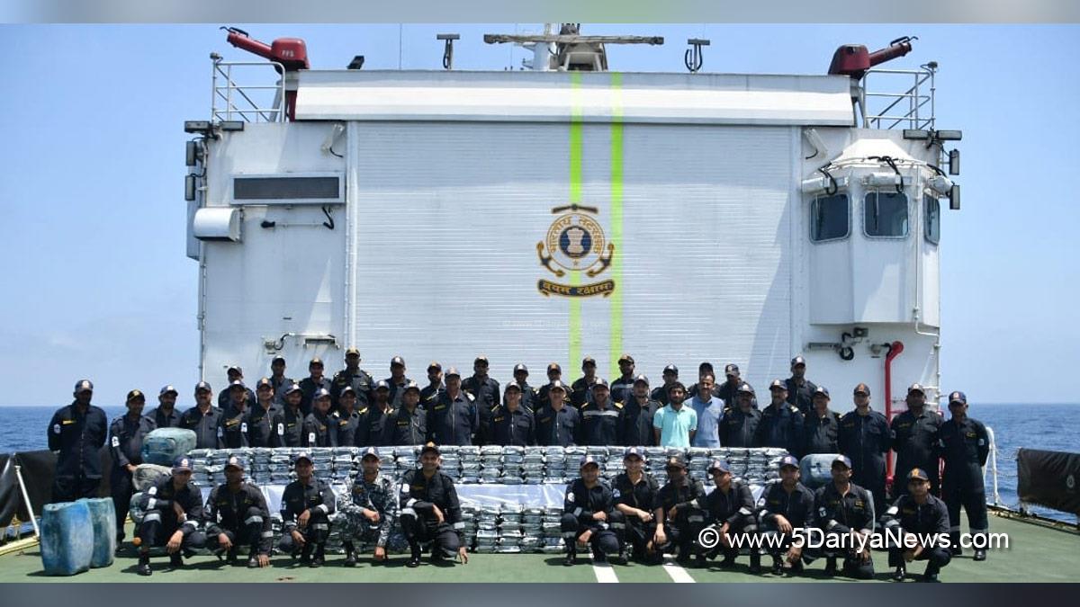 Military, Indian Coast Guard, ICG, Gujarat Anti Terrorist Squad, Gujarat ATS, International Maritime Boundary Line, IMBL