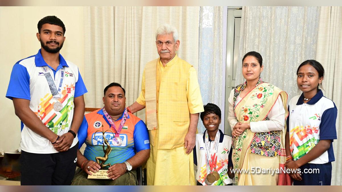 Manoj Sinha, Lieutenant Governor JK, Raj Bhavan, Jammu, Srinagar, Kashmir, Jammu And Kashmir, Rakesh Kumar, Arjuna Awardee Para Archer, National Champion Para Archer, Payal Nag