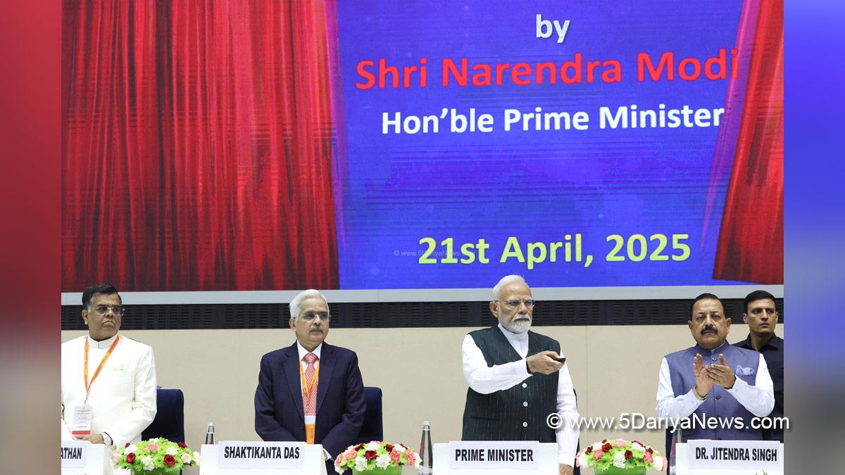 Narendra Modi, Modi, BJP, Bharatiya Janata Party, Prime Minister of India, Prime Minister, Narendra Damodardas Modi, Civil Services Day, 17th Civil Services Day, Dr Jitendra Singh