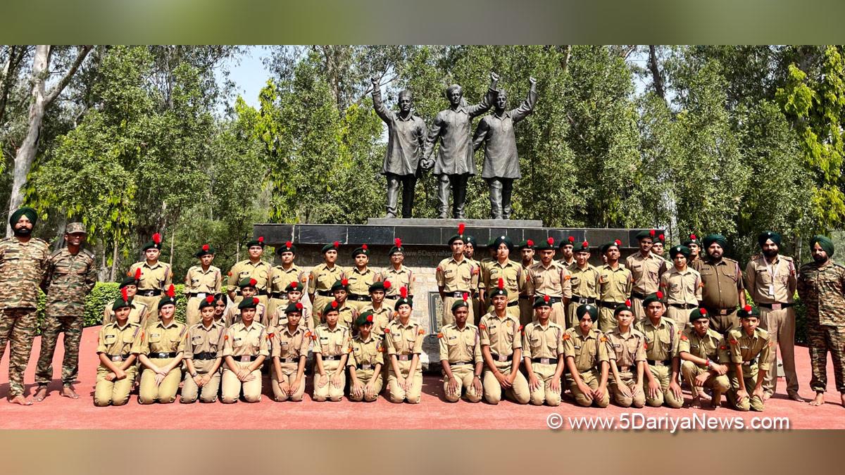 Military, NCC, NCC Group, 70 NCC Cadets and Instructional Staff, Ludhiana 