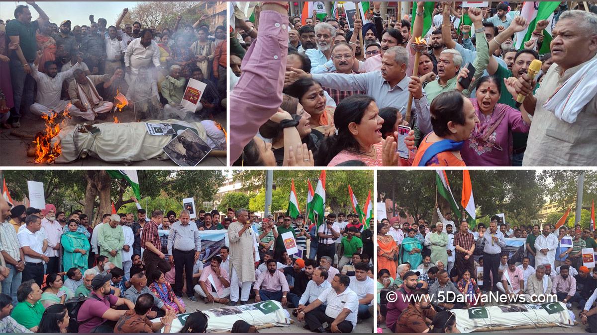 Jatinder Pal Malhotra, Jitender Pal Malhotra, BJP Chandigarh, Bharatiya Janata Party, BJP, Rambeer Bhatti, Davinder Singh, Shakti Prakash Daivshali, Jagtar Singh Jaga, Arun Sood, Protest, Agitation, Demonstration