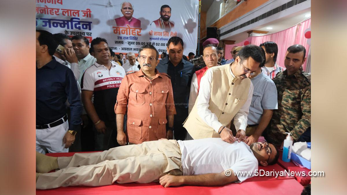  Harvinder Kalyan, Haryana, Bharatiya Janata Party, BJP, BJP Haryana, Shruti Choudhary, Vipul Goel,Rajesh Nagar, Panchkula, Blood Camp, Blood Donation Camp