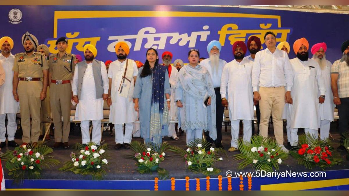 Hardeep Singh Mundian,AAP, Aam Aadmi Party, Aam Aadmi Party Punjab, AAP Punjab, Government of Punjab, Punjab Government, Harbhajan Singh ETO, Dr Inderbir Singh Nijjar,Dr Ajay Gupta,Dr Jasbir Singh Sandhu,Jeevan Jyot Kaur, Sakshi Sawhney, DC Amritsar, Amritsar, Deputy Commissioner Amritsar, Anti Drug Mission, Drive Against Drugs, Comprehensive Action against Drug Abuse, CADA, Nasha Mukt Bharat Abhiyan, War Against Drugs, Yudh Nashian Virudh