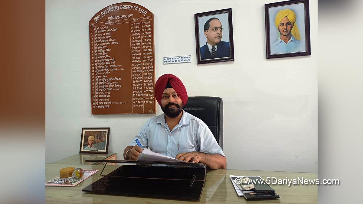 Hardev Singh Aasi, District Public Relations Officer, DPRO Hoshiarpur, Hoshiarpur