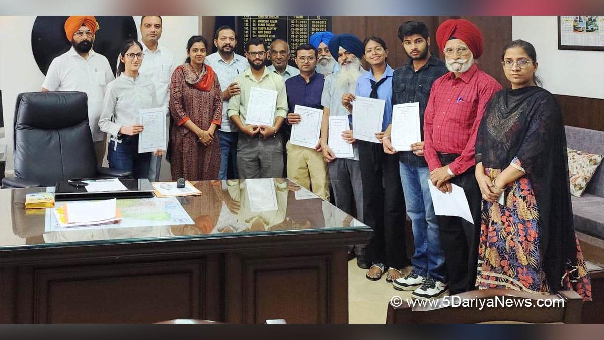 Aashika Jain, DC Hoshiarpur, Deputy Commissioner Hoshiarpur, Hoshiarpur, Language Department Punjab, Punjabi Bhasha Vibhag, Bhasha Vibhag, Punjabi Bhasha Vibhag Hoshiarpur