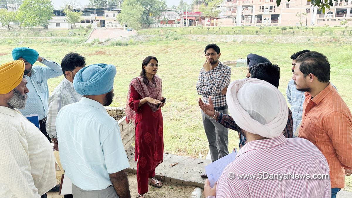 Preeti Yadav, Dr Preeti Yadav, DC Patiala, Deputy Commissioner Patiala, Patiala, Paramvir Singh