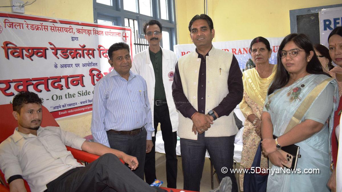 Hemraj Bairwa, Himachal Admin, Deputy Commissioner Kangra, Himachal Pradesh, DC Kangra, World Red Cross Day, Blood Donation camp