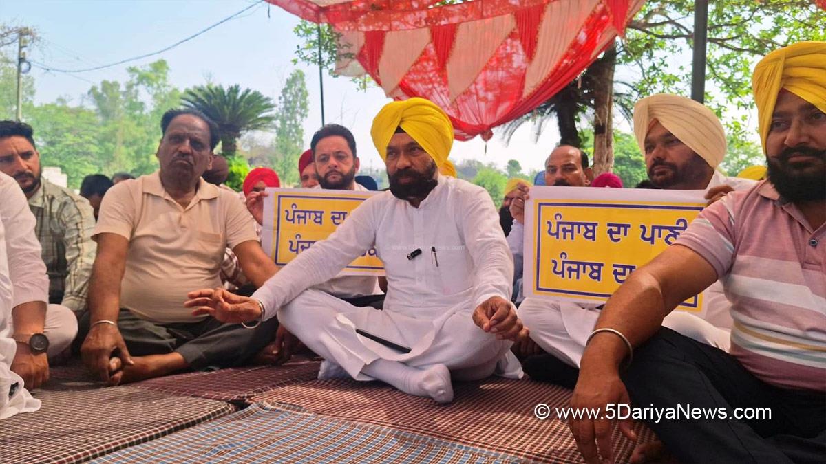 Dr Charanjit Singh, Chamkaur Sahib, AAP, Aam Aadmi Party, Aam Aadmi Party Punjab, AAP Punjab