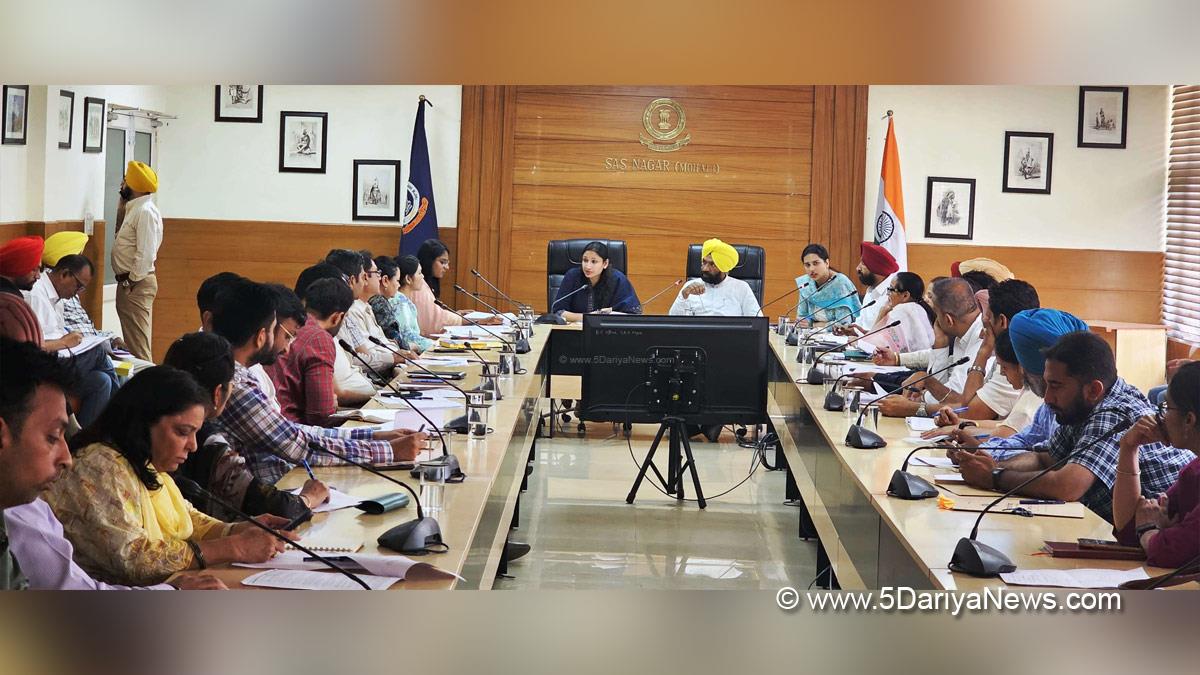 Dr Charanjit Singh, Chamkaur Sahib, AAP, Aam Aadmi Party, Aam Aadmi Party Punjab, AAP Punjab, Komal Mittal, DC Mohali, Deputy Commissioner Mohali, Mohali, Sahibzada Ajit Singh Nagar