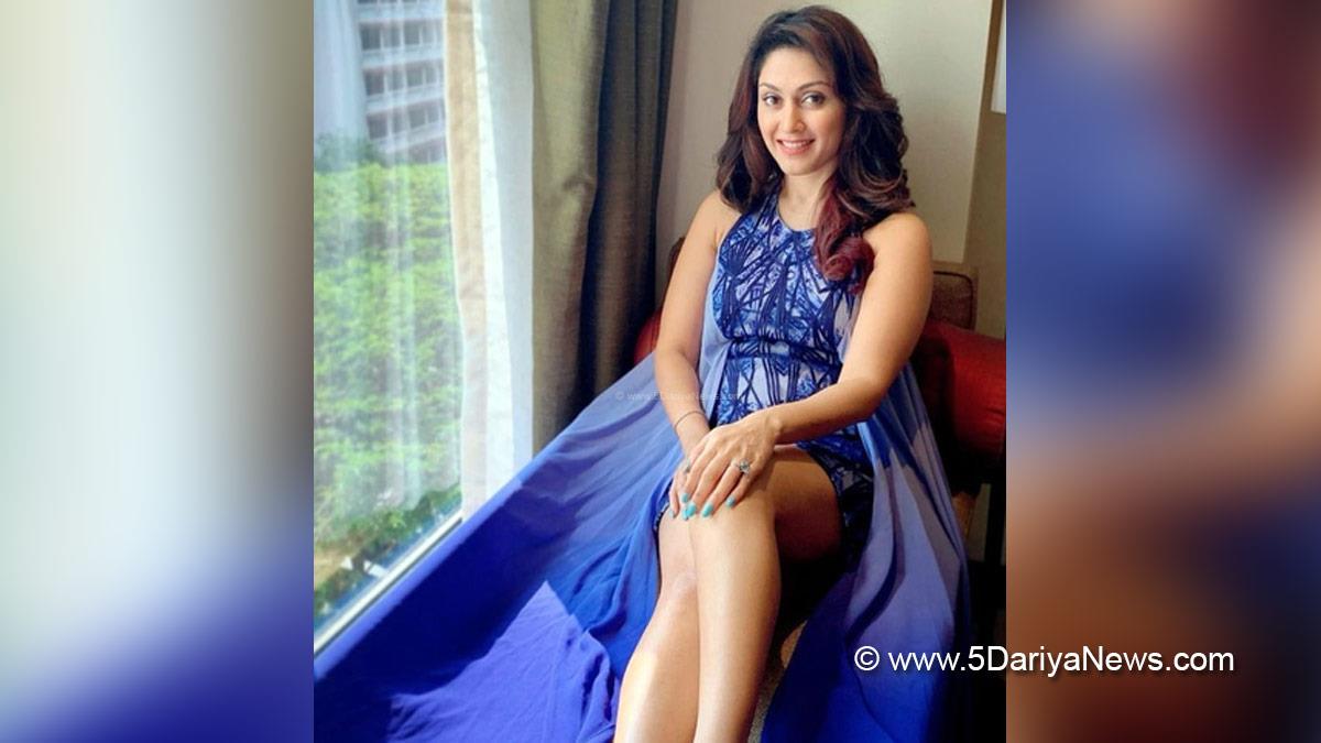 Manjari Fadnnis, Bollywood, Entertainment, Mumbai, Actress, Cinema, Hindi Films, Movie, Mumbai News, Heroine