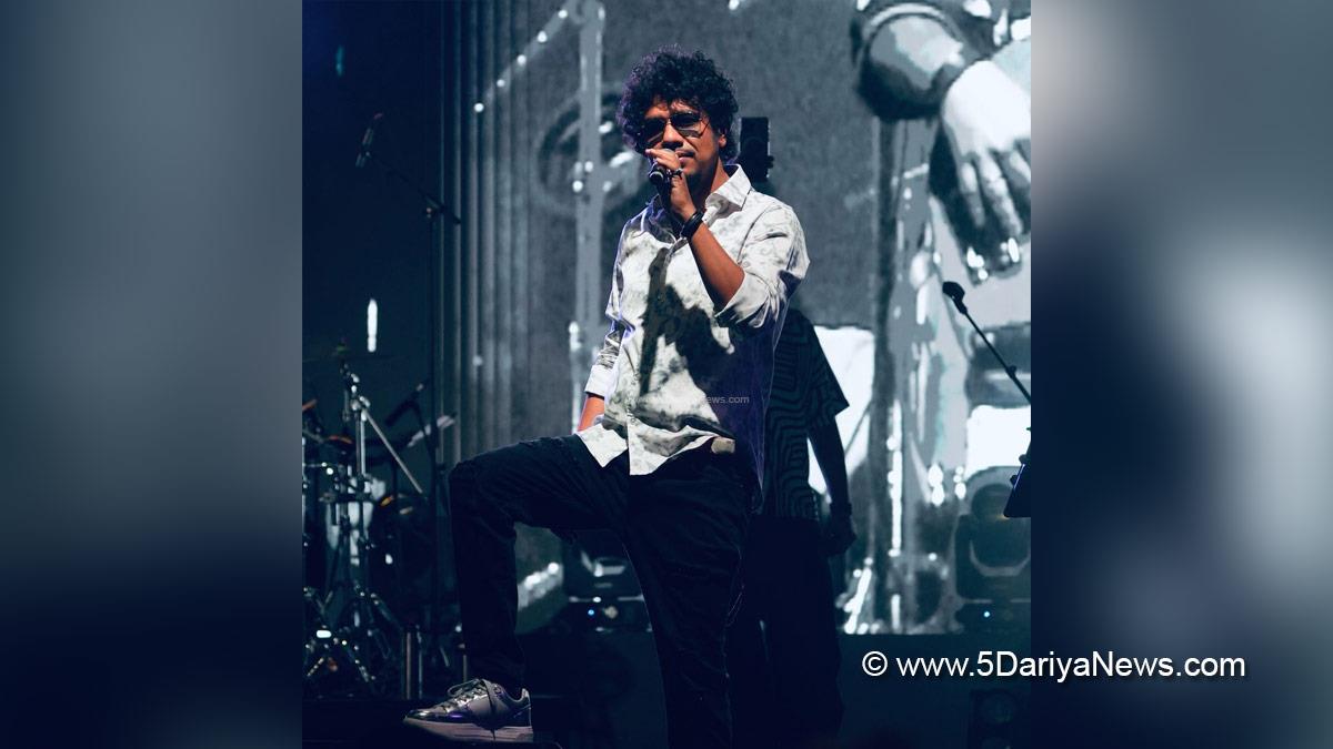 Music, Papon, Papon Metro In Dino, Metro In Dino Songs, Metro In Dino Reease Date, Metro In Dino Movie, Papon Pritam Song, Zamaana Lage, Zamaana Lage Papon, Papon Zamaana Lage