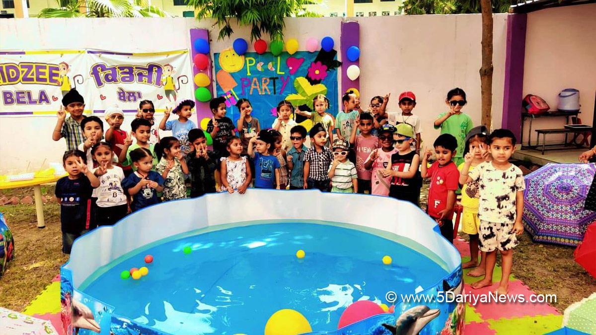 Kidzee School, Kidzee School Bela, School, Education, Principal Neetu Sharma