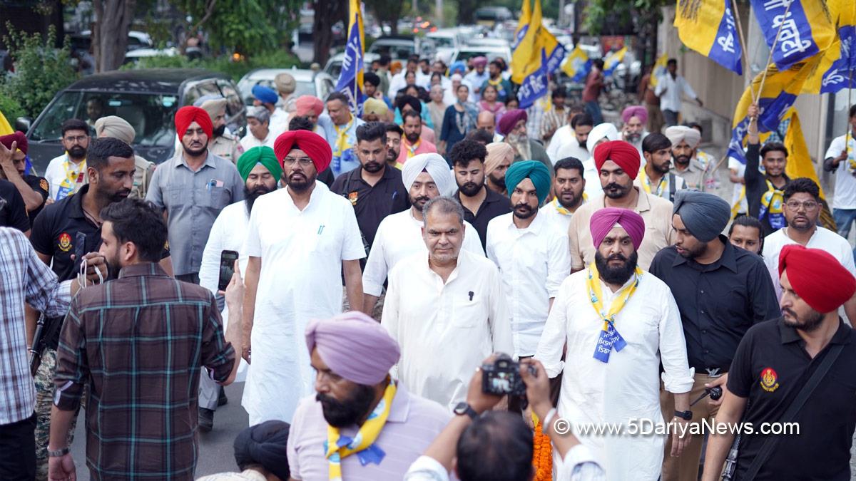 Sanjeev Arora, AAP, Aam Aadmi Party, Aam Aadmi Party Punjab, AAP Punjab, Ludhiana, Kuldeep Singh Dhaliwal, Kulwant Singh Sidhu