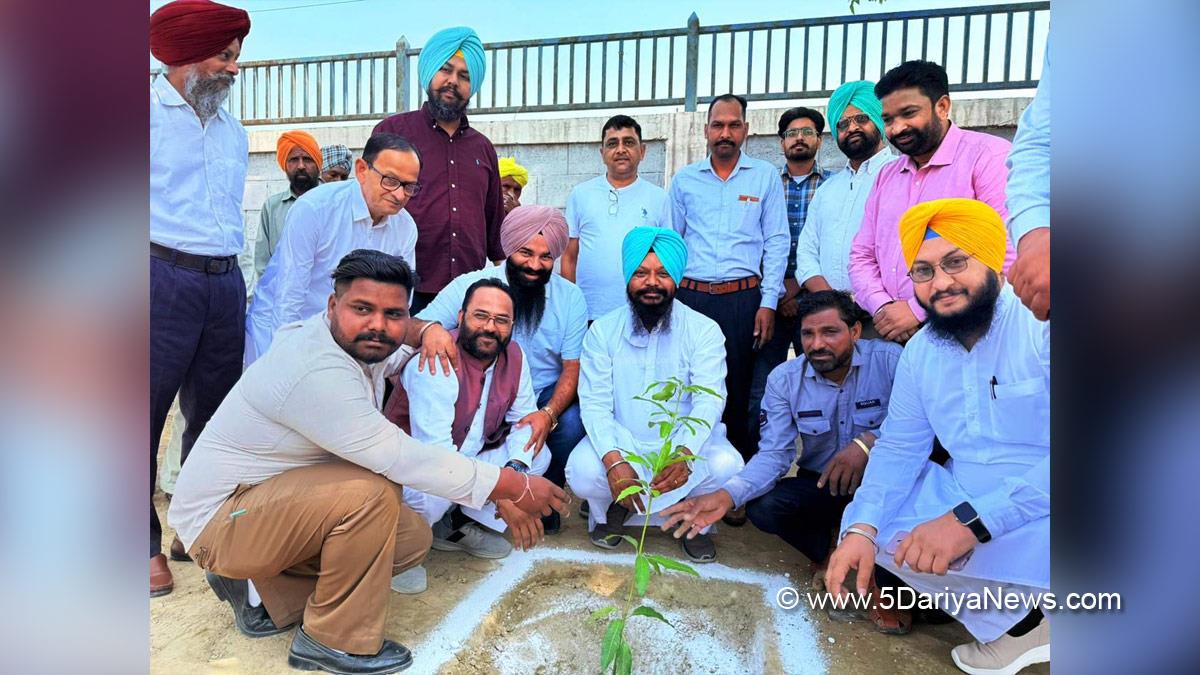 Manjit Singh Bilaspur, Nihal Singh Wala, Moga, AAP, Aam Aadmi Party, Aam Aadmi Party Punjab, AAP Punjab, Tree Plantation, Forest Plantation, Plantation forestry, Tree Planting, Tree Plantation Drive, Plants Sapling, World Environment Day