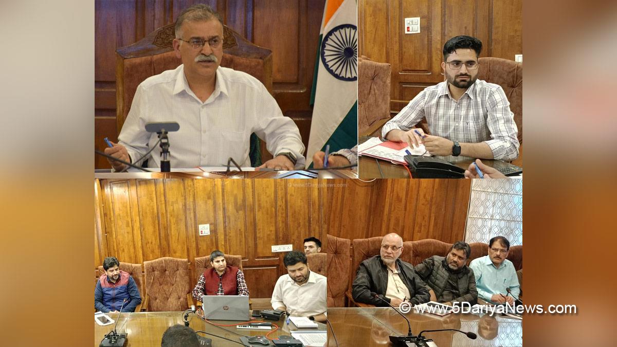 Manzoor Ahmad Qadri, Bandipora, Deputy Commissioner Bandipora, Kashmir, Jammu And Kashmir, Jammu, District Administration Bandipora, Dharti Aaba Janjatiya Gram Utkarsh Abhiyan, DAJGUA