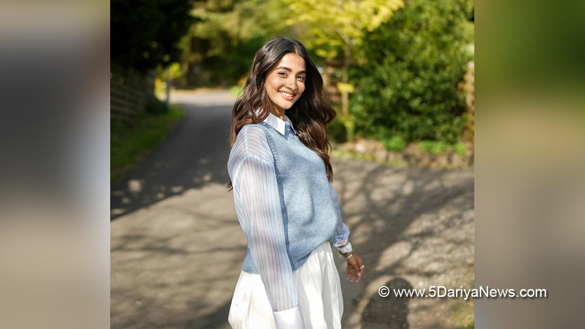 Pooja Hegde, Bollywood, Entertainment, Mumbai, Actress, Cinema, Hindi Films, Movie, Mumbai News, Heroine