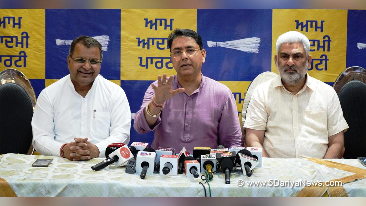 Aman Arora, AAP, Aam Aadmi Party, AAP Punjab, Aam Aadmi Party Punjab,Government of Punjab, Punjab Government, Lal Chand Kataruchak, Neel Garg
