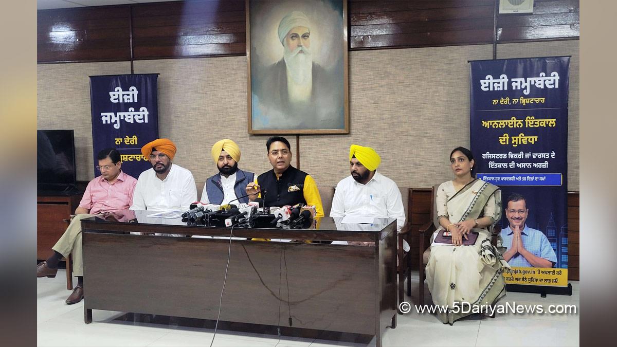Aman Arora, AAP, Aam Aadmi Party, AAP Punjab, Aam Aadmi Party Punjab,Government of Punjab, Punjab Government, Kuldeep Singh Dhaliwal, Hardeep Singh Mundian,Harbhajan Singh ETO, Anurag Verma, Amritsar