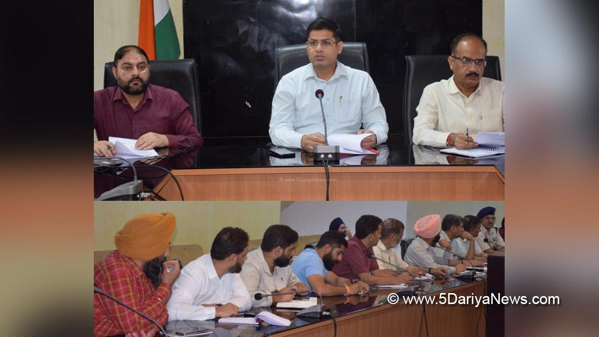 Vikas Kundal, Poonch, Deputy Commissioner Poonch, Kashmir, Jammu And Kashmir, Jammu, District Administration Poonch, International Yoga Day 2025