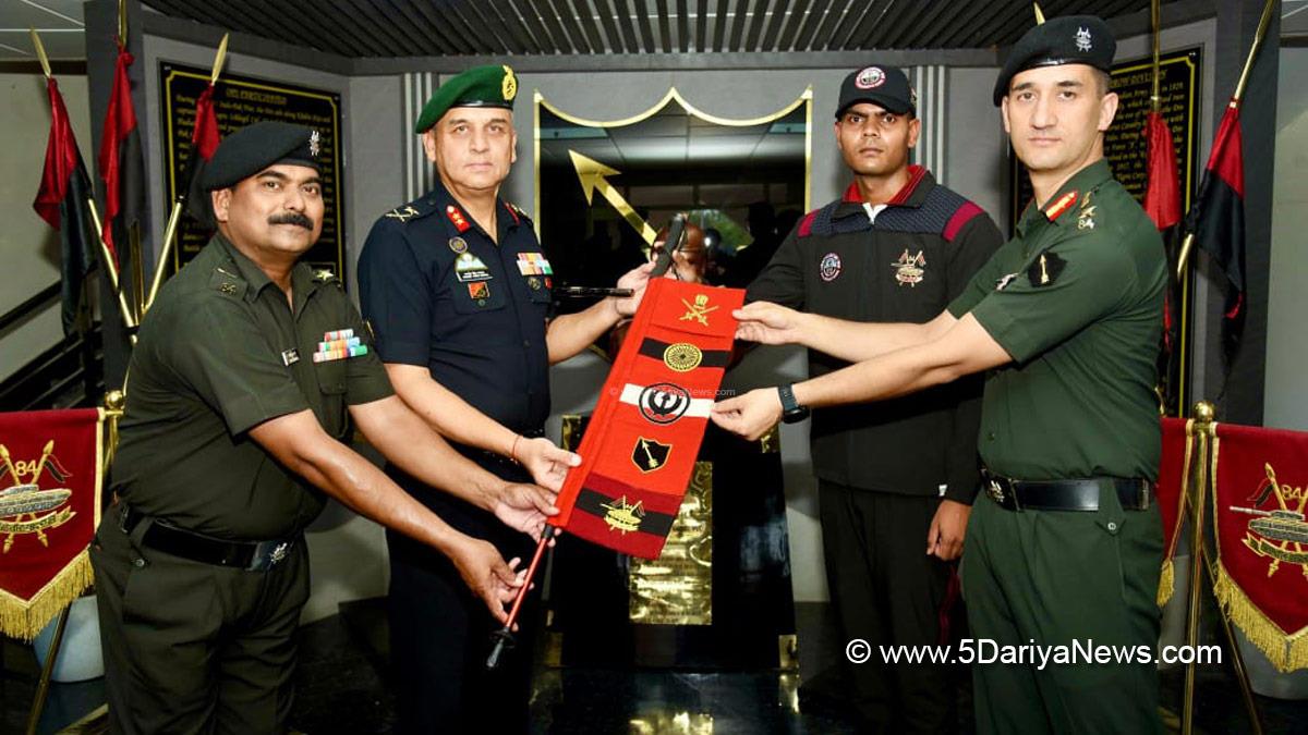 Military, Jalandhar, Vajra Corps Troops, Vajra Corps, Dhauladhar Ranges, Maj Gen Ranjeet Singh Manral 