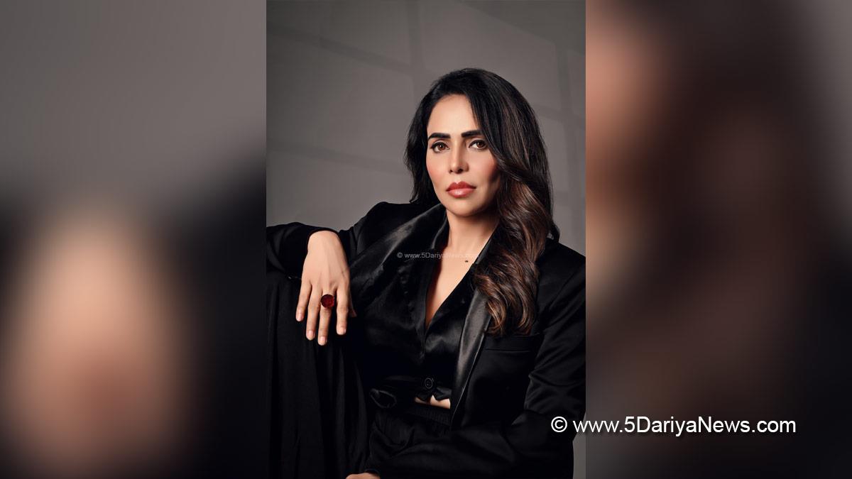 Bollywood, Entertainment, Mumbai, Actor, Cinema, Hindi Films, Movie, Mumbai News, Nikita Rawal