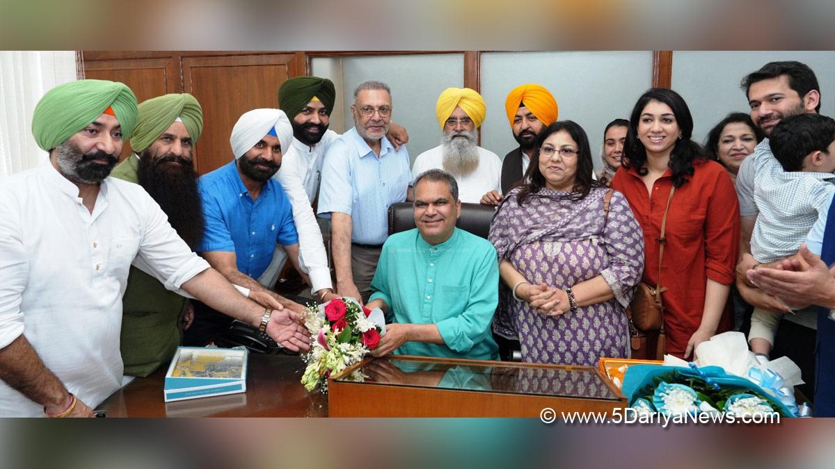 Sanjeev Arora, AAP, Aam Aadmi Party, Aam Aadmi Party Punjab, AAP Punjab, Dr Balbir Singh, Hardeep Singh Mundian, Dr Baljit Kaur, Gurmeet Singh Khuddian,Laljit Singh Bhullar, Rupinder Singh Happy, Jaswant Singh Gajjan Majra, Narinder Kaur Bharaj