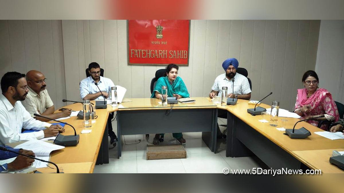Dr Sona Thind, DC Fatehgarh Sahib, Fatehgarh Sahib, Deputy Commissioner Fatehgarh Sahib 