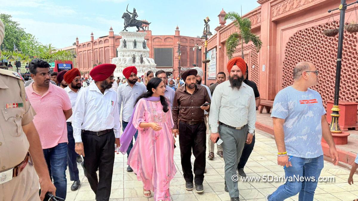 Sakshi Sawhney, DC Amritsar, Amritsar, Deputy Commissioner Amritsar
