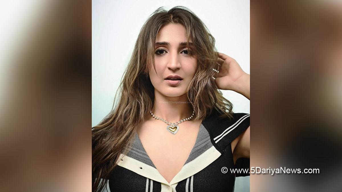 Music, Entertainment, Mumbai, Singer, Song, Mumbai News, Dhvani Bhanushali