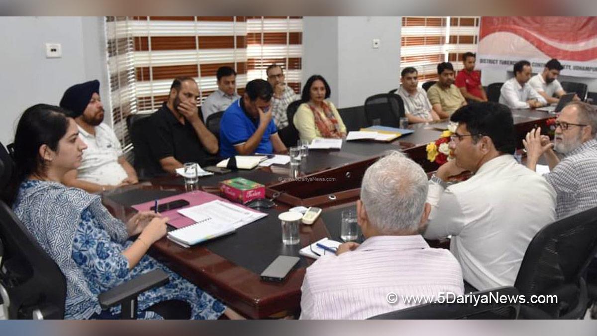 Saloni Rai, Udhampur, DDC Udhampur, District Development Commissioner Udhampur, Kashmir, Jammu And Kashmir, Jammu, District Administration Udhampur, TB Mukt Bharat Abhiyan