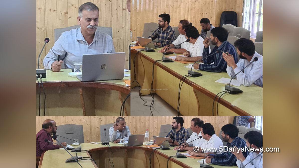 Manzoor Ahmad Qadri, Bandipora, Deputy Commissioner Bandipora, Kashmir, Jammu And Kashmir, Jammu, District Administration Bandipora