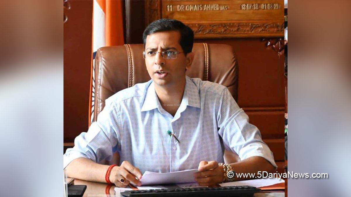 Shishir Gupta, Shopian, DDC Shopian, District Development Commissioner Shopian, Kashmir, Jammu And Kashmir, Jammu, District Administration Shopian, District Level Committee, DLC