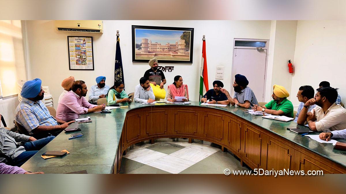 Preeti Yadav, Dr Preeti Yadav, DC Patiala, Deputy Commissioner Patiala, Patiala, Paramvir Singh