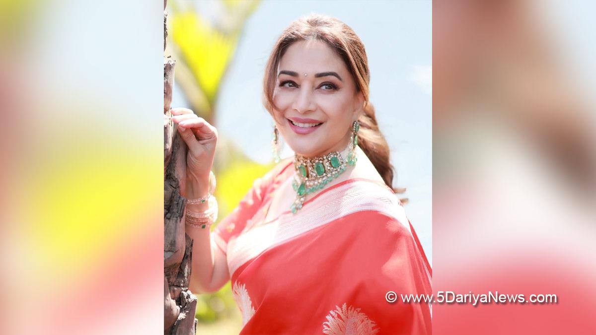 Bollywood, Entertainment, Mumbai, Actress, Cinema, Hindi Films, Movie, Mumbai News, Heroine, Madhuri Dixit, Hum Apke Hain Kaun
