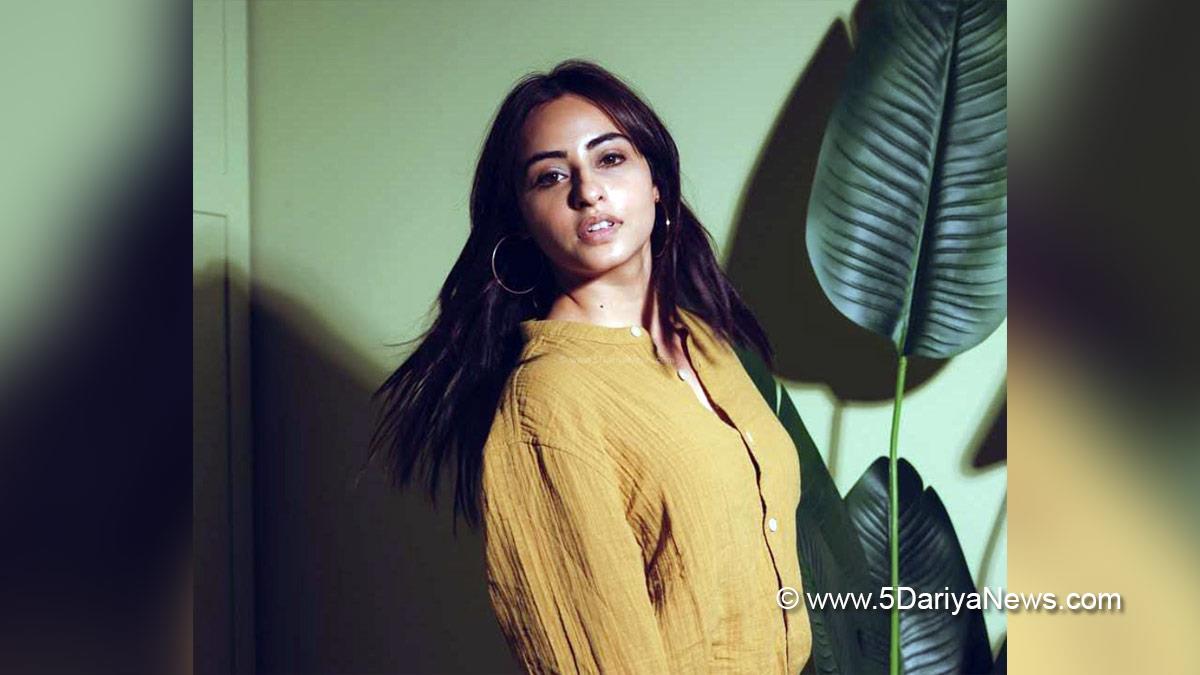TV, Television, Web Series, Entertainment, Mumbai, Actor, Actress, Mumbai News, Niyatii Fatnani, Rose Garden