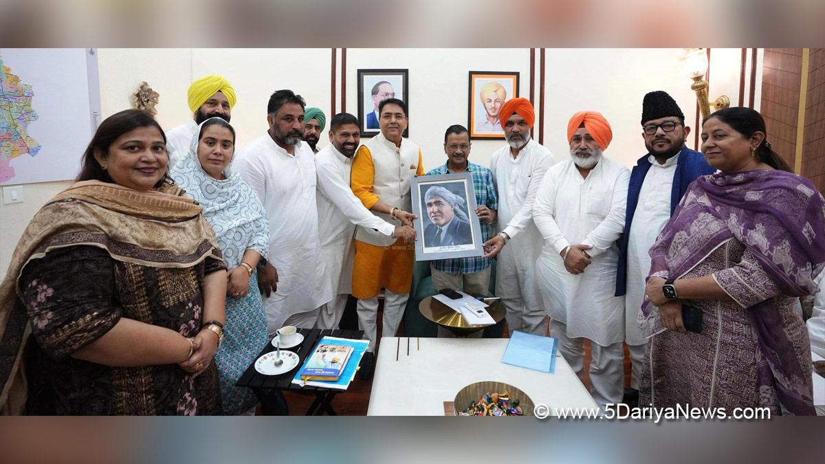 Aman Arora, AAP, Aam Aadmi Party, AAP Punjab, Aam Aadmi Party Punjab,Government of Punjab, Punjab Government, Arvind Kejriwal, Devinder Singh Laddi Dhos, Fauja Singh Sarari, Rajneesh Kumar Dahiya, Gurlal Singh, Jagdeep Kamboj Goldy, Mohammad Jamil Ur Rahman, Rajinder Pal Kaur Chhina,Neena Mittal, Naresh Kataria, Narinder Kaur Bharaj, Chetan Singh Jaurmajra, Dr Malkit Singh Thind